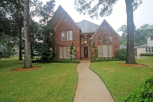 17703 Forest Park Ln in Spring, TX - Building Photo