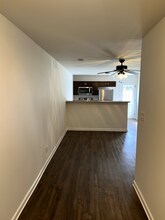 706 Needmore Rd apartment 2, Unit 2 in Clarksville, TN - Foto de edificio - Building Photo