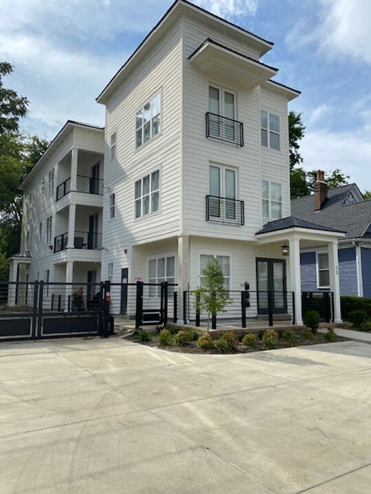 23 S Morrison St in Memphis, TN - Building Photo