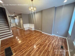 845 Mercer St in Philadelphia, PA - Building Photo - Building Photo