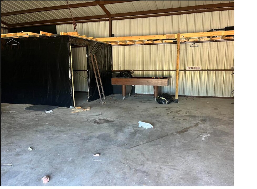 4827 Adobe Ln in Denison, TX - Foto de edificio