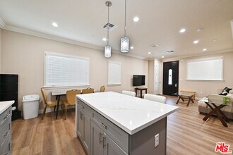 2030 S Chapel Ave in Alhambra, CA - Building Photo - Building Photo