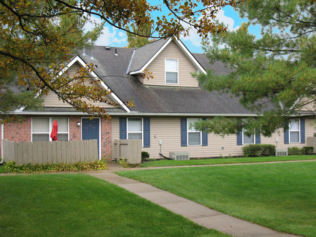 Findlay Village Square Apartments