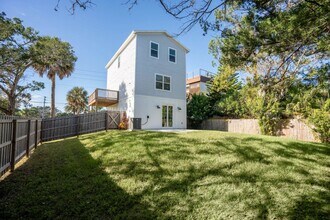 524 Arricola Ave in St. Augustine, FL - Building Photo - Building Photo