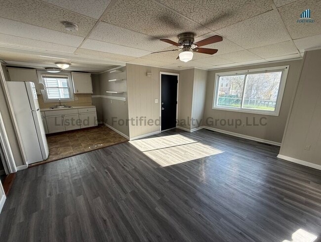 77 Massasoit St in Fall River, MA - Building Photo - Building Photo