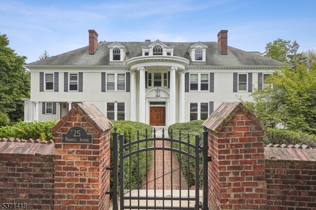 25 Prospect Ave in Montclair, NJ - Building Photo - Building Photo