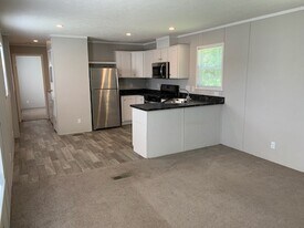 160 Forrest Ave in Springfield, IL - Building Photo