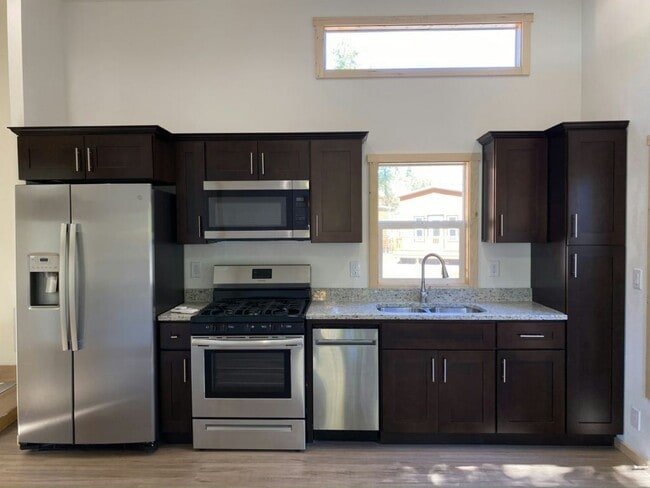 65000 US-26 in Welches, OR - Building Photo - Building Photo