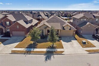 3305 Magellan Ct in Round Rock, TX - Building Photo - Building Photo