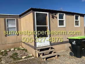 907 Sategna Ln in Bloomfield, NM - Building Photo - Building Photo
