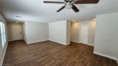 8409 Lost Gold Ave in Las Vegas, NV - Building Photo - Building Photo