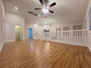 117 Tall Ruff Dr in Las Vegas, NV - Building Photo - Building Photo