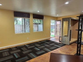 87 Rockaway Rd in Oak View, CA - Building Photo - Building Photo