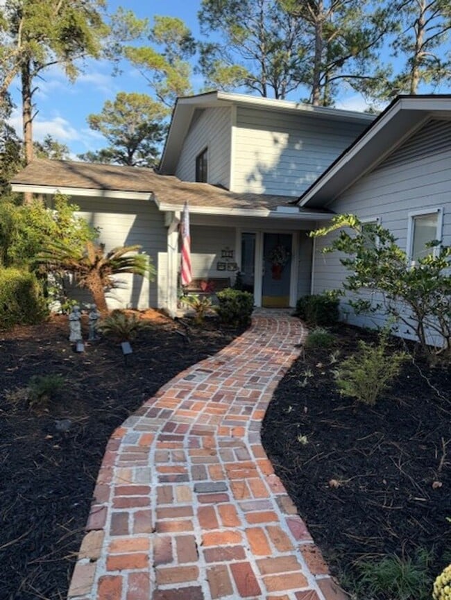 property at 119 Governors Rd