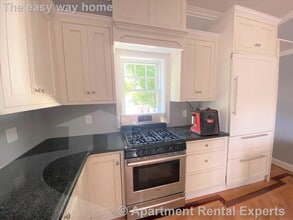 66 Dudley St in Medford, MA - Building Photo - Building Photo