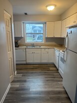 409 Sal Blvd in Trenton, OH - Building Photo