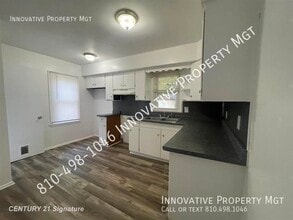 1418 Blueberry Ln in Flint, MI - Building Photo - Building Photo