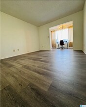 422 Skyview Dr in Birmingham, AL - Building Photo - Building Photo
