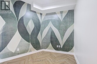 1135 Royal York Rd in Toronto, ON - Building Photo - Building Photo