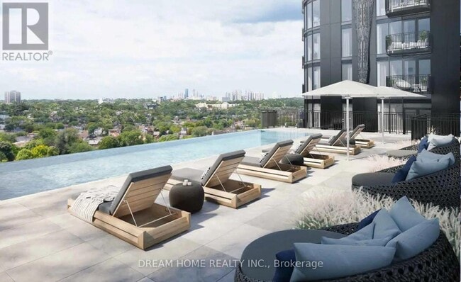 1185 Dupont St in Toronto, ON - Building Photo - Building Photo