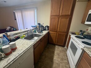 866 Claytor Square in Blacksburg, VA - Building Photo - Building Photo