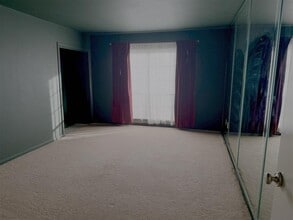 2600 Bellefontaine in Houston, TX - Building Photo - Building Photo