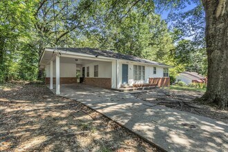 800 Lydgate Rd in Memphis, TN - Building Photo - Building Photo