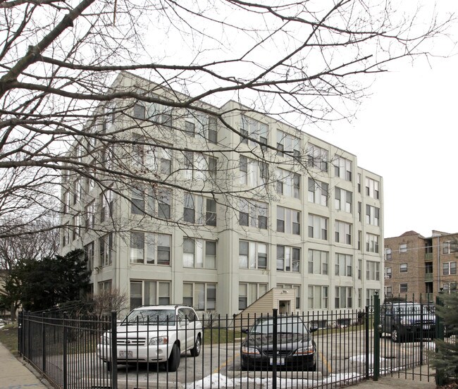 1633 W Thome Ave in Chicago, IL - Building Photo - Building Photo