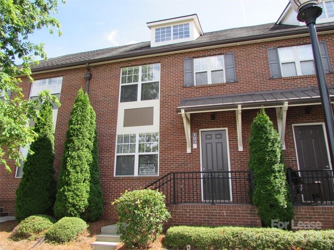 property at 103 Steinbeck Wy