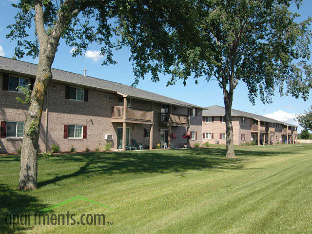 Layden Drive Estates Apartments in De Pere, WI - Foto de edificio