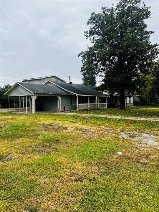 414 Clinton Park St Photo