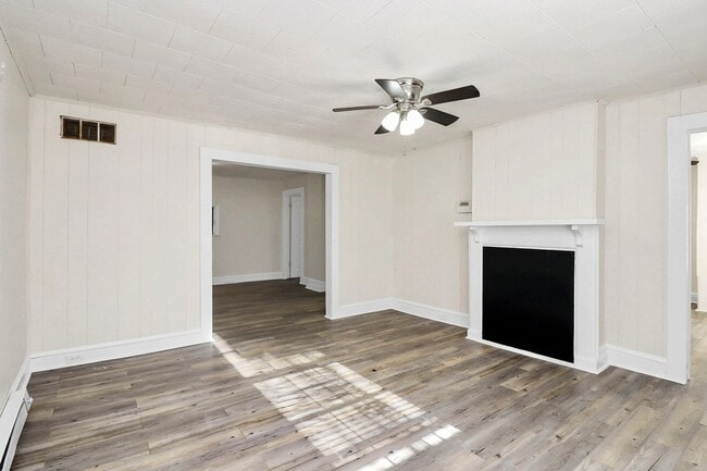 property at 826 Cantwell St