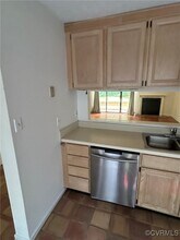 12100 Shore View Dr in Richmond, VA - Building Photo - Building Photo