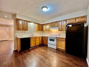 3047 Olympia Dr in Denton, TX - Building Photo - Building Photo