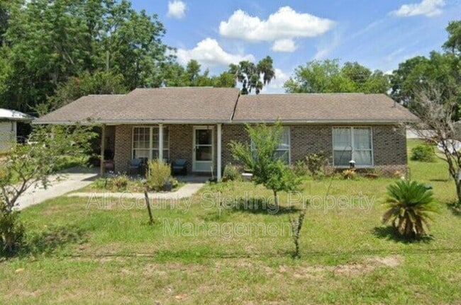 property at 589 SE St Johns St