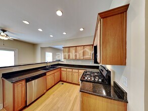 313 Forest Bend Dr in Mount Juliet, TN - Building Photo - Building Photo