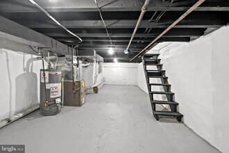 2327 Watkins St in Philadelphia, PA - Building Photo - Building Photo