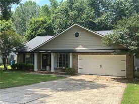 10560 Willow Meadow Cir in Alpharetta, GA - Building Photo