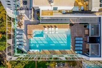 Villas on Rio in Austin, TX - Foto de edificio - Building Photo