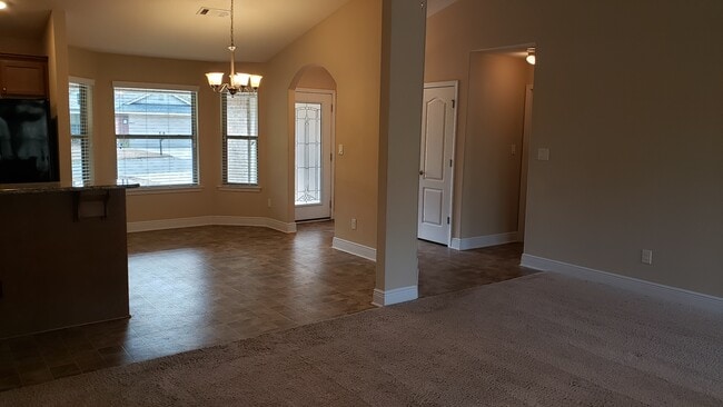 6328 Parakeet Trail in Pensacola, FL - Building Photo - Building Photo