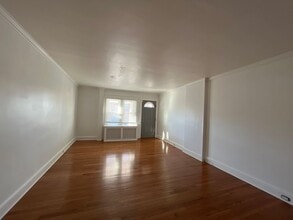 809 S 10th St in Allentown, PA - Building Photo - Building Photo