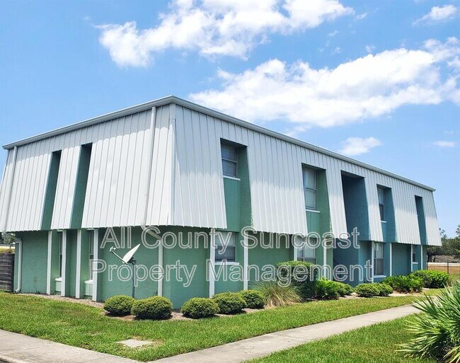 7450 35th St N in Pinellas Park, FL - Building Photo - Building Photo