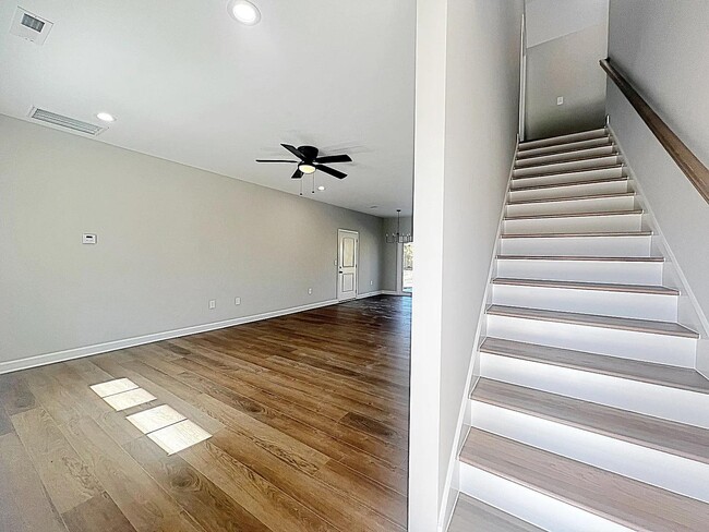 5 N 6th St in Greenville, SC - Building Photo - Building Photo