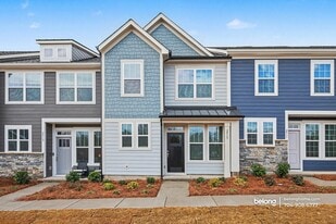 2915 Herringbone Rd in Charlotte, NC - Building Photo