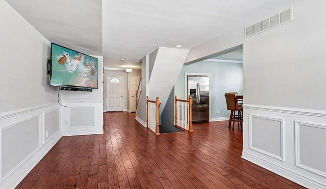 15025 Liberty Ln in Philadelphia, PA - Building Photo - Building Photo