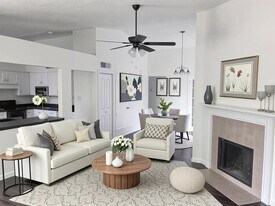 4710 Cairnlomond St in Houston, TX - Building Photo