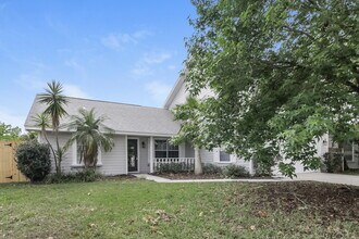 1971 Excalibur Dr in Orlando, FL - Building Photo - Building Photo