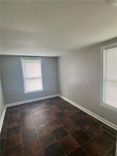 837 S Elm St in Siloam Springs, AR - Building Photo - Building Photo