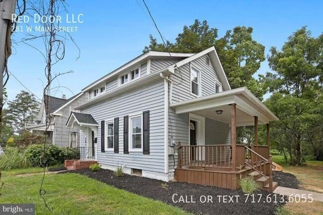 281 W Main St in Fayetteville, PA - Building Photo - Building Photo