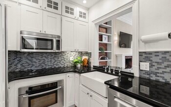 82 Berkeley St, Unit 2 in Boston, MA - Building Photo - Building Photo